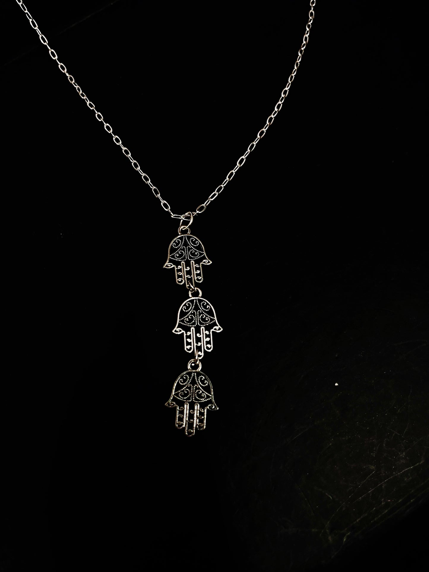 Hamsa silver theme chain necklace