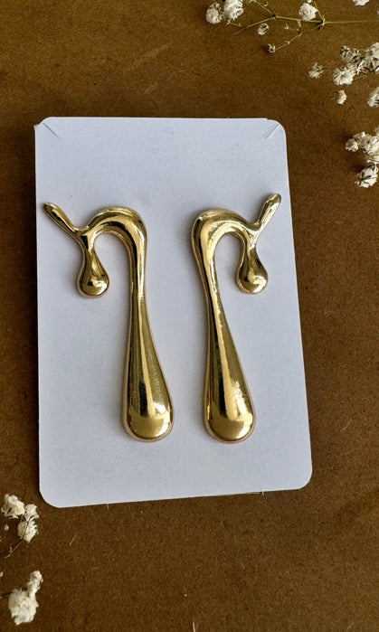 Tissa gold plated earrings 🧸