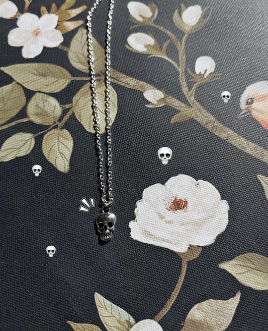 Skull 💀 charm necklace