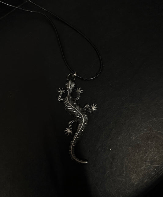 Wild silver lizard cord necklace 🦎