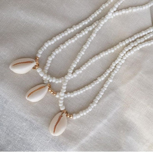 Cowry white beaded necklace